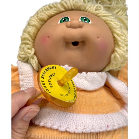 Cabbage Patch Kids Doll 1978 1982 Blonde Hair Green Eyes Dimples Pacifier #3 - Picture 9 of 12